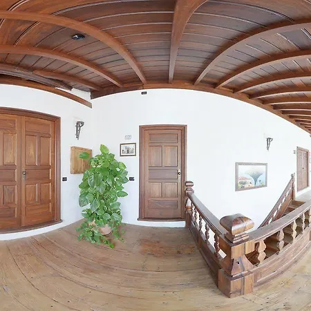 Rural Bentor Country house *